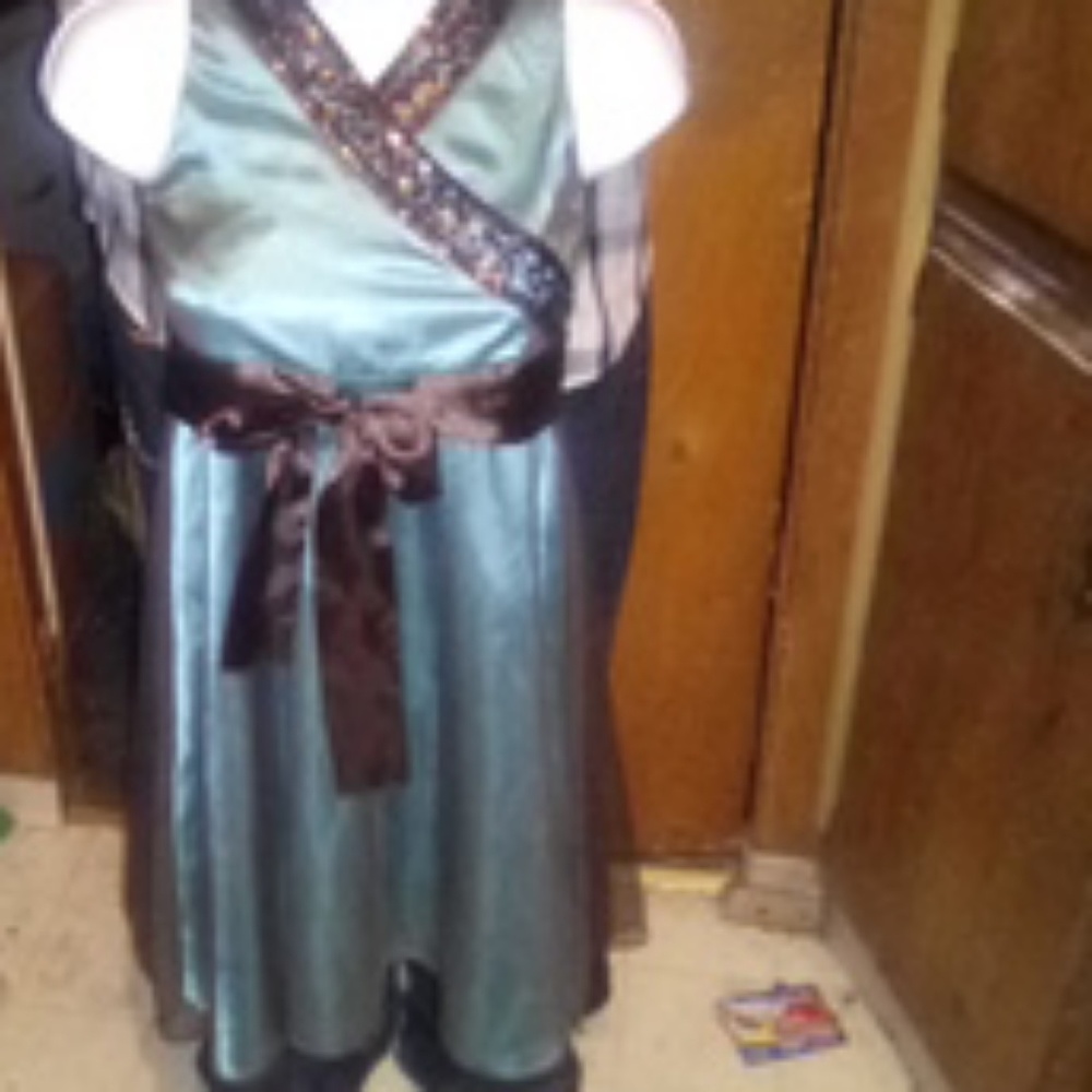 Green Berry Blue baby doll dress size 8 youth